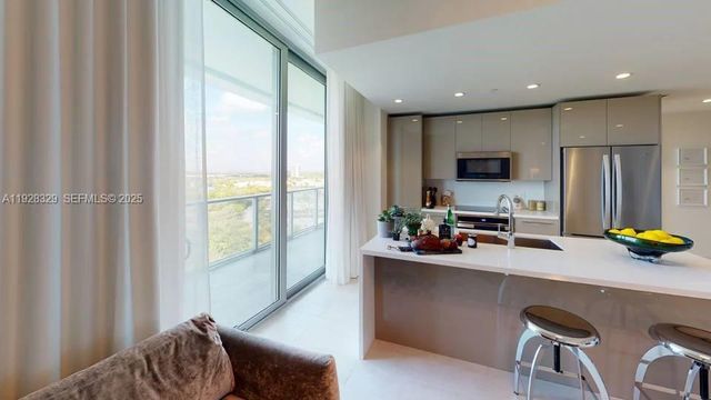 2000 Metropica Way 1701, Sunrise, FL 33323