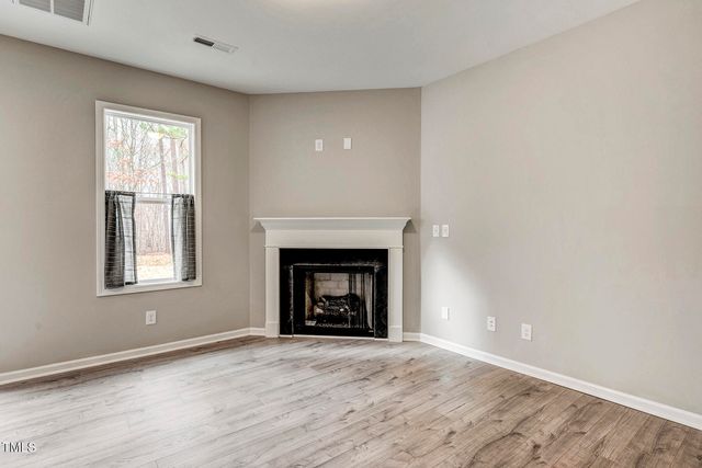 67 Stewarts Knob Drive, Clayton, NC 27527