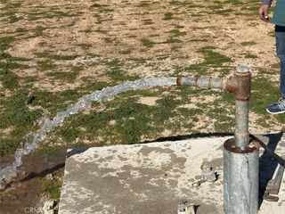 39025 Hervey Road, Hinkley, CA 92347