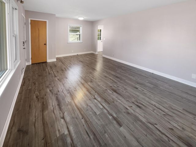 2306 Beam Avenue, North Saint Paul, MN 55109