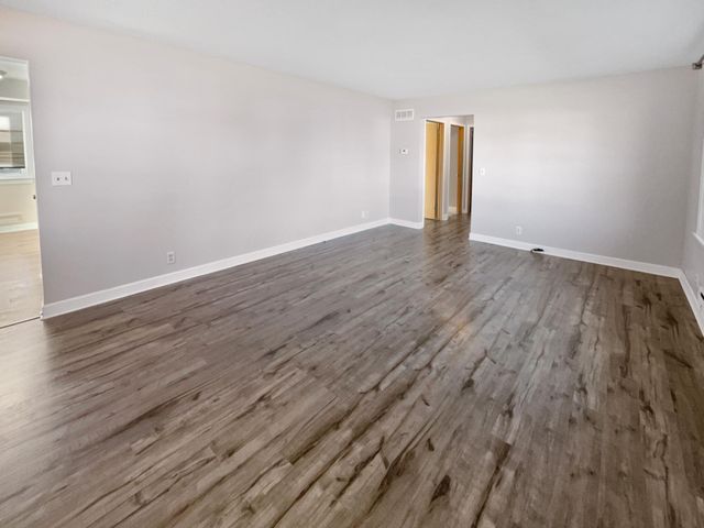 2306 Beam Avenue, North Saint Paul, MN 55109