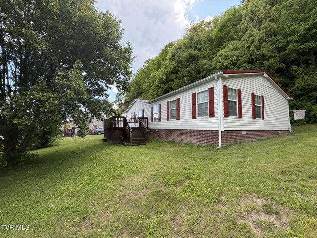 6411 Yellow Poplar Street, Wise, VA 24293