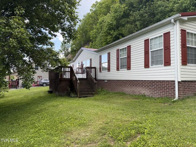 6411 Yellow Poplar Street, Wise, VA 24293