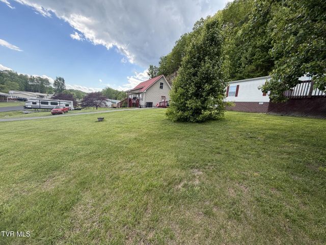 6411 Yellow Poplar Street, Wise, VA 24293