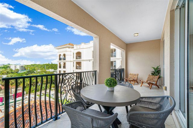 1 N Ocean Blvd 402, Boca Raton, FL 33432