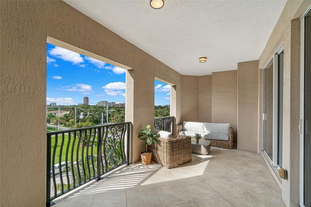 1 N Ocean Blvd 402, Boca Raton, FL 33432