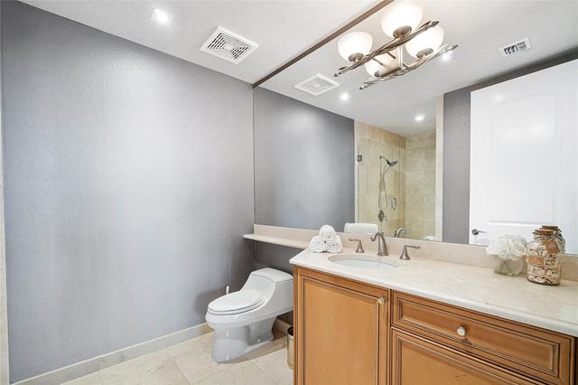 1 N Ocean Blvd 402, Boca Raton, FL 33432