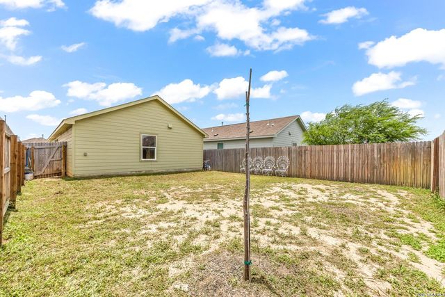 4446 Grassland Pass, San Antonio, TX 78222
