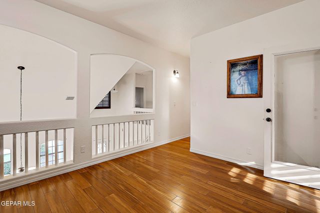 1537 SNOWY PLOVER Street, El Paso, TX 79928