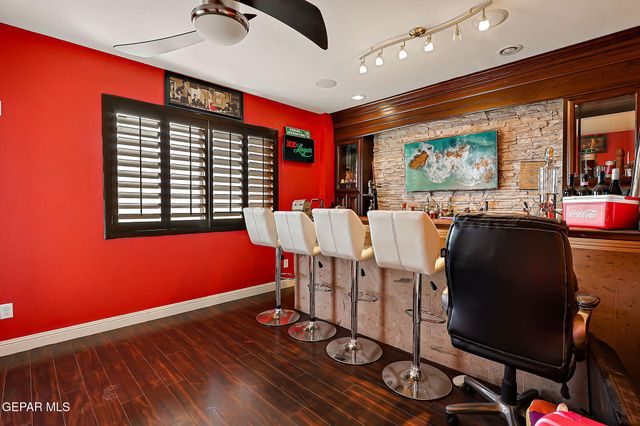 1537 SNOWY PLOVER Street, El Paso, TX 79928