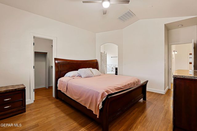 1537 SNOWY PLOVER Street, El Paso, TX 79928