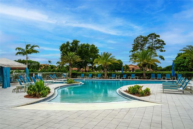 4500 Gefion Ct 304, Lake Worth, FL 33467