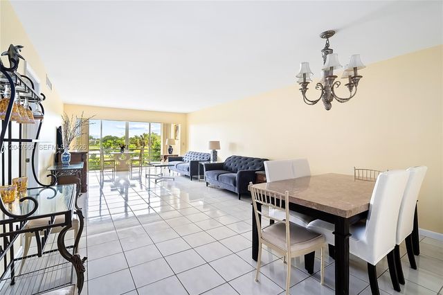 4500 Gefion Ct 304, Lake Worth, FL 33467