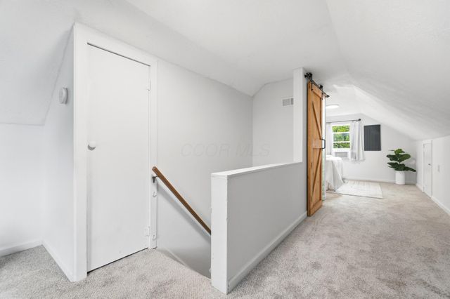 5698 Indianola Avenue, Worthington, OH 43085