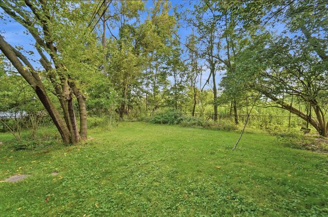5698 Indianola Avenue, Worthington, OH 43085