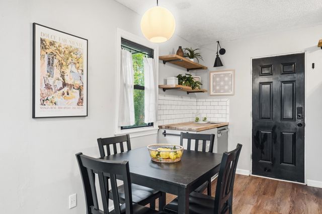 5698 Indianola Avenue, Worthington, OH 43085