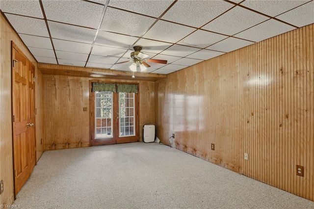 209 Brooks Landing Drive, Winston-salem, NC 27106