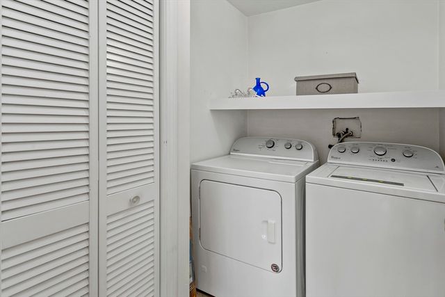 20 Evergreen St, Wareham, MA 02558