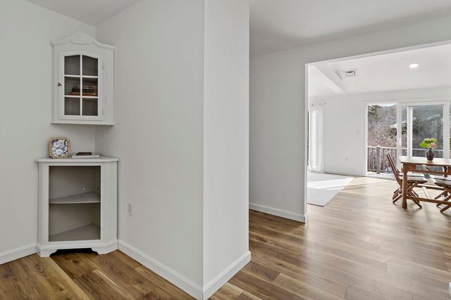 20 Evergreen St, Wareham, MA 02558