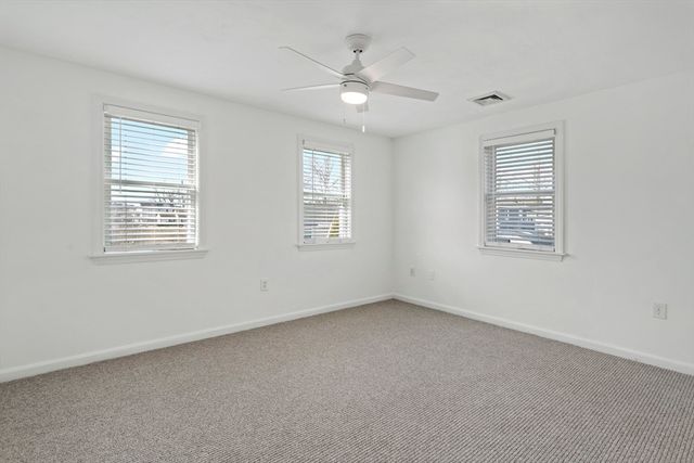 20 Evergreen St, Wareham, MA 02558