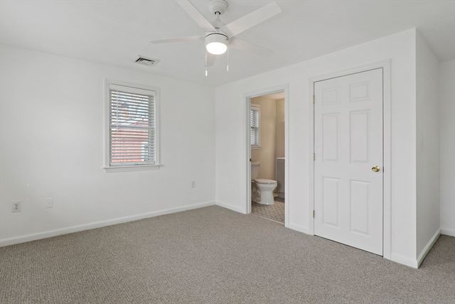 20 Evergreen St, Wareham, MA 02558