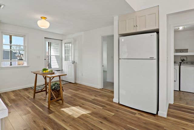 20 Evergreen St, Wareham, MA 02558