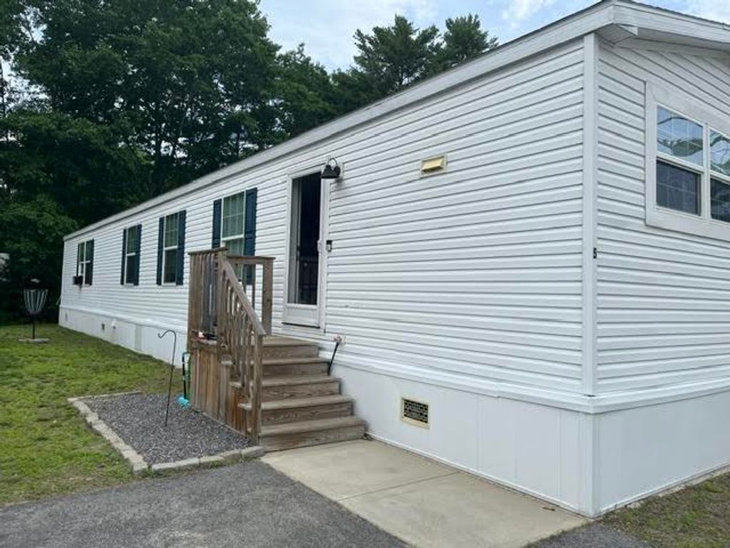 5 Sunset Drive, Standish, ME 04084 — exterior