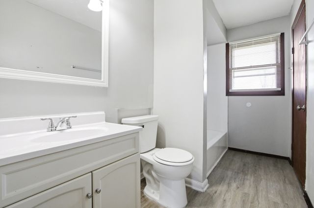 16544 Prairie Avenue, South Holland, IL 60473