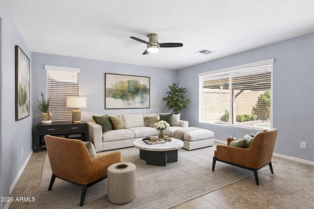 1717 W BUCKHORN Trail, Phoenix, AZ 85085