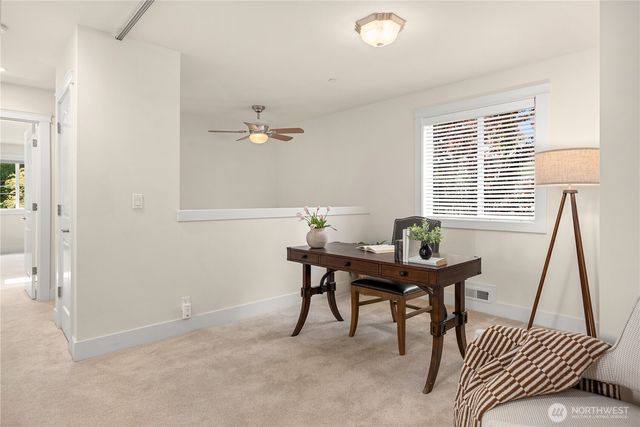15033 70th Avenue NE, Kenmore, WA 98028