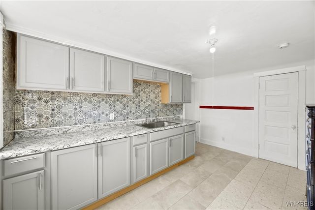 31 Chadduck Avenue, Buffalo, NY 14207