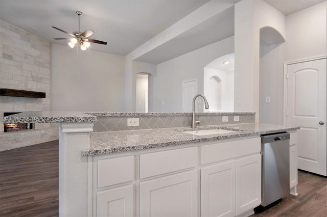 1272 Road 66112, Dayton, TX 77535