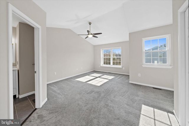 126 SHINN CIR, Wilmington, DE 19808