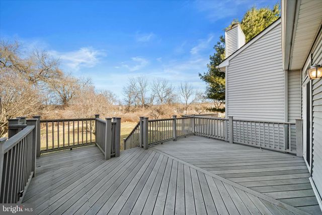 126 SHINN CIR, Wilmington, DE 19808