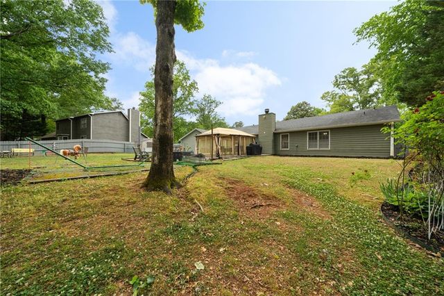 2054 S Cove Trail, Marietta, GA 30066