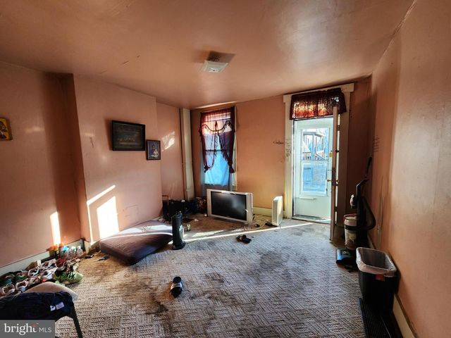 306 FRANKLINTOWN RD, Baltimore, MD 21223