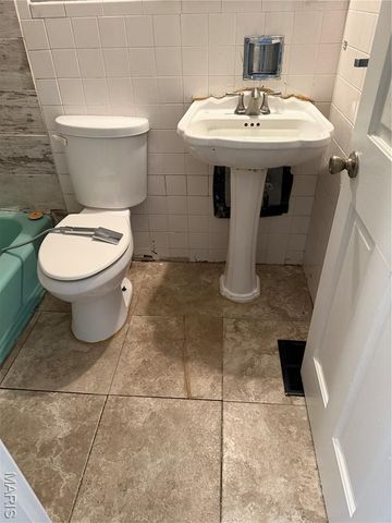 1770 Cargill Drive, St Louis, MO 63136