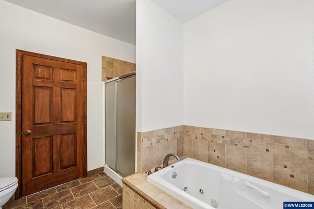 9264 Glory Ct NE, Salem, OR 97305