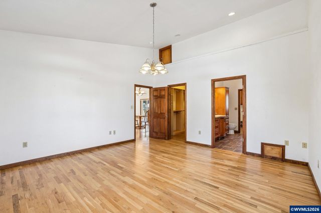 9264 Glory Ct NE, Salem, OR 97305