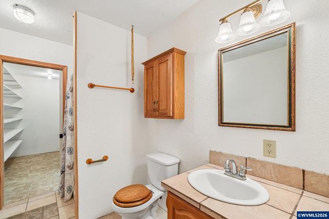 9264 Glory Ct NE, Salem, OR 97305