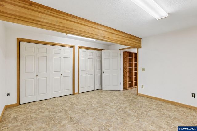 9264 Glory Ct NE, Salem, OR 97305
