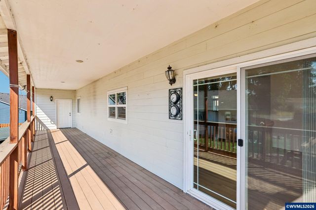 9264 Glory Ct NE, Salem, OR 97305