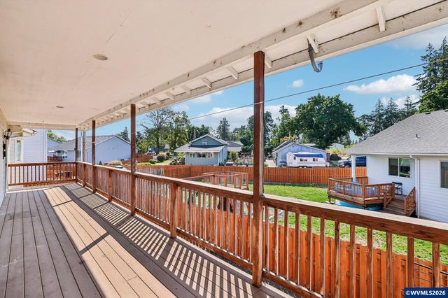 9264 Glory Ct NE, Salem, OR 97305