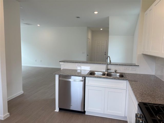 26017 Hampshire Drive, Magnolia, TX 77355