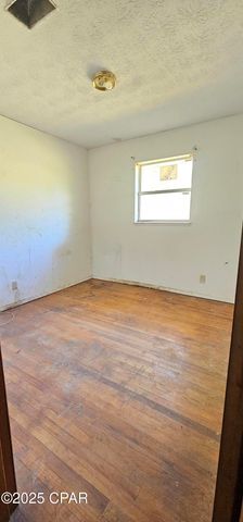 3226 Paulk Road, Marianna, FL 32446