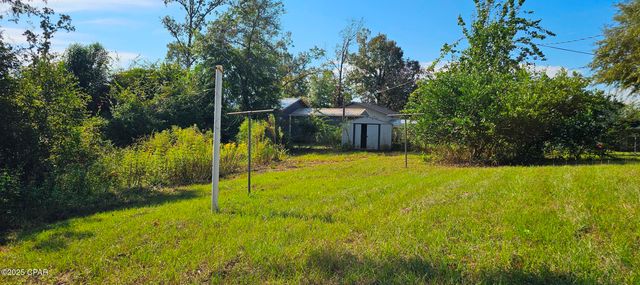 3226 Paulk Road, Marianna, FL 32446
