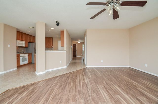 7134 E Winston Ranch Parkway, Richmond, TX 77406