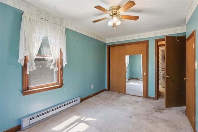 12 Robert Avenue, Portsmouth, RI 02871