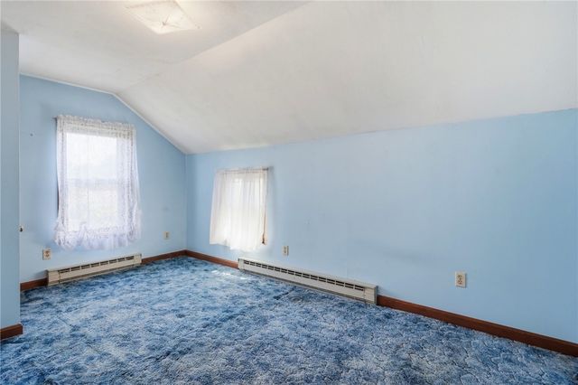 12 Robert Avenue, Portsmouth, RI 02871