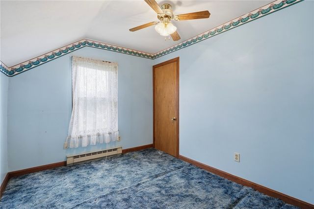 12 Robert Avenue, Portsmouth, RI 02871